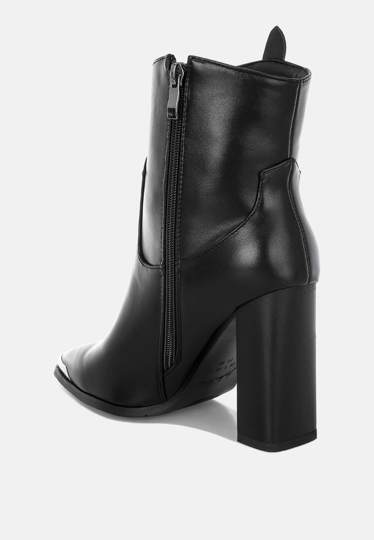 hatter pointed toe faux leather boots#color_black