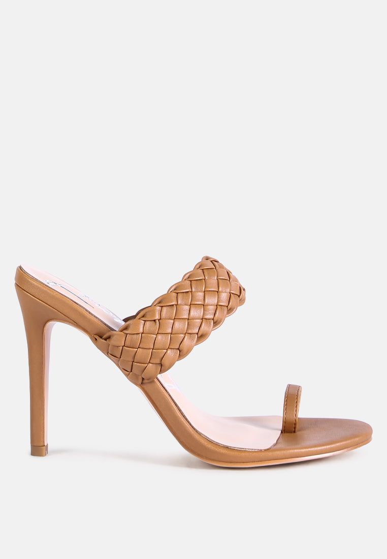 high perks woven strap toe ring sandals#color_mocca