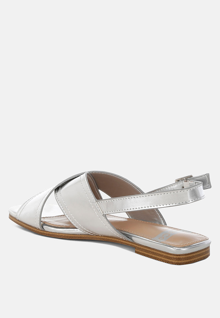 Zapatos planos cruzados de piel sintética kanon#color_silver