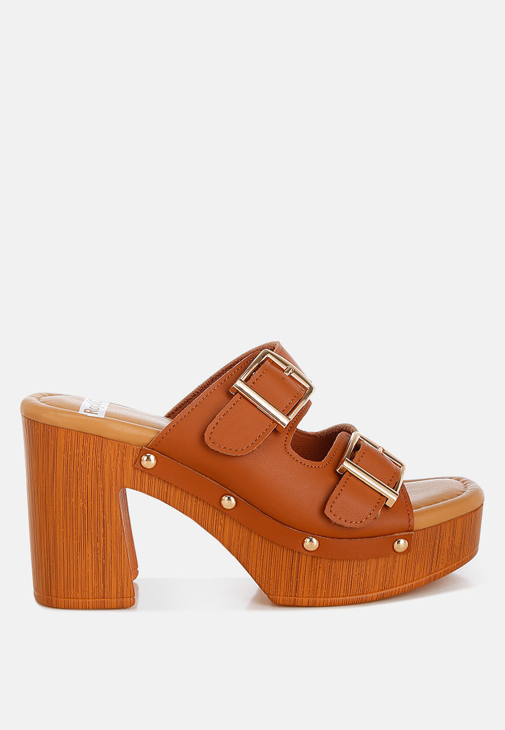 sandalias kenna con correa de doble hebilla#color_tan