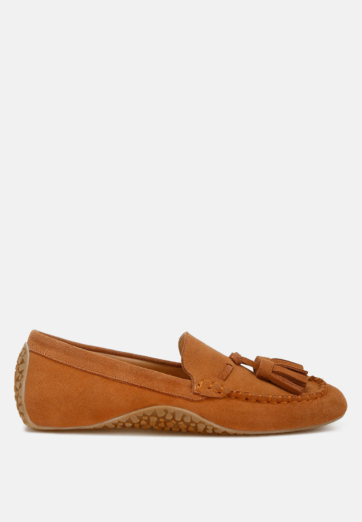 Mocasines con borlas y punta redonda de ante de Kipstar#color_tan