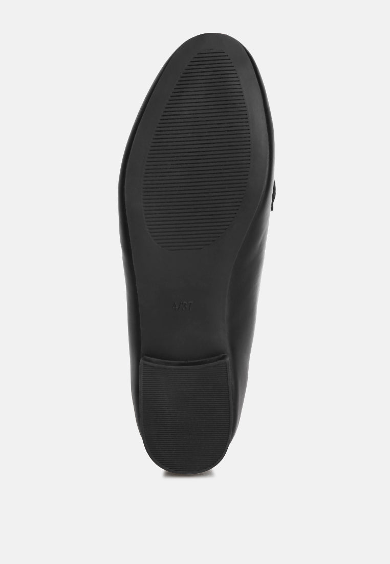 kitubhi almond toe horsebit loafers#color_black-smooth