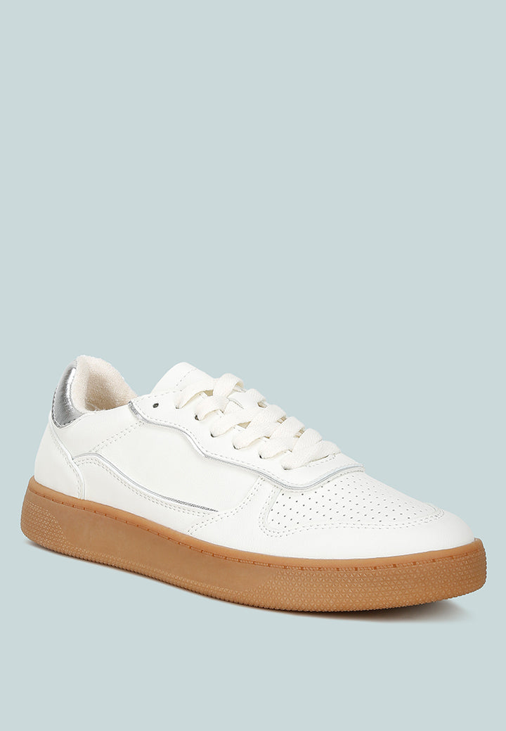 kyniska faux leather everyday sneakers#color_silver