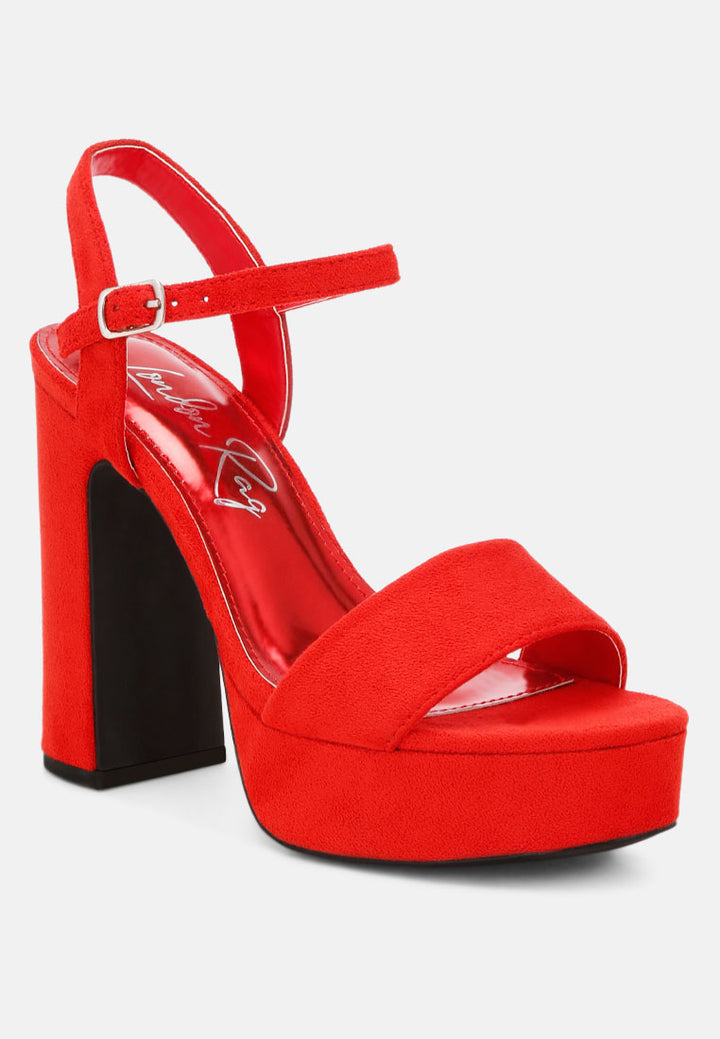 Tacones en bloque con plataforma y hebilla lilasta#color_red-suede