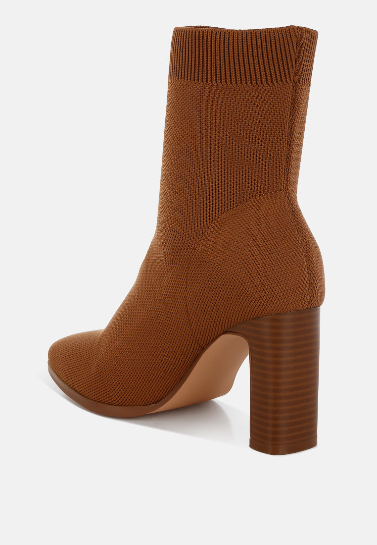 lopa flyknit ankle boots#color_camel