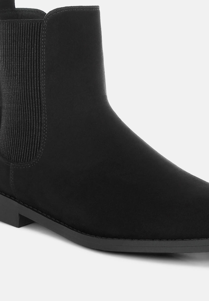 ayasa low block heel chelsea boots#color_black