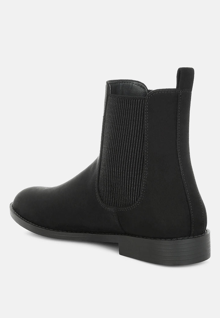 ayasa low block heel chelsea boots#color_black