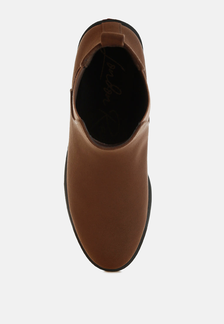 ayasa low block heel chelsea boots#color_brown