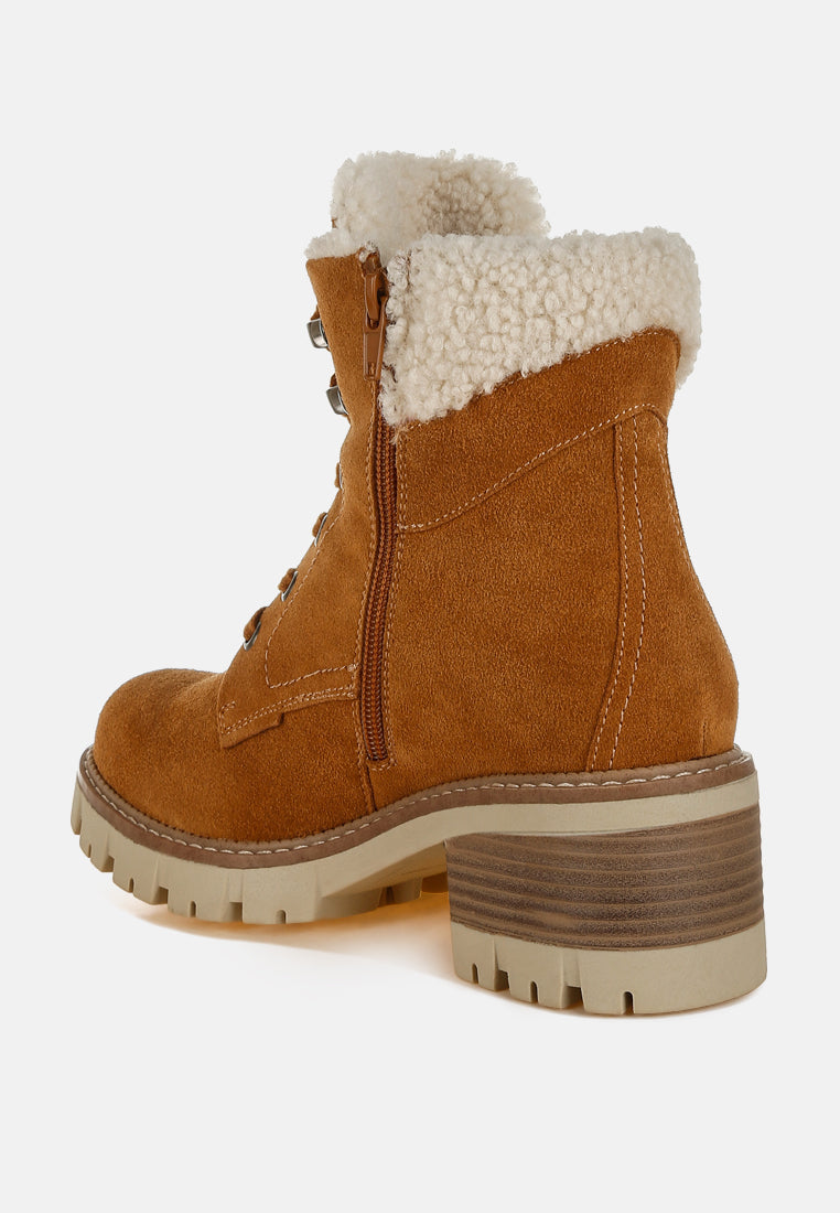 botines gruesos con cuello de piel madoka#color_tan
