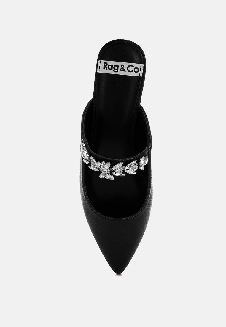 mules magnum con purpurina y correa de strass#color_black