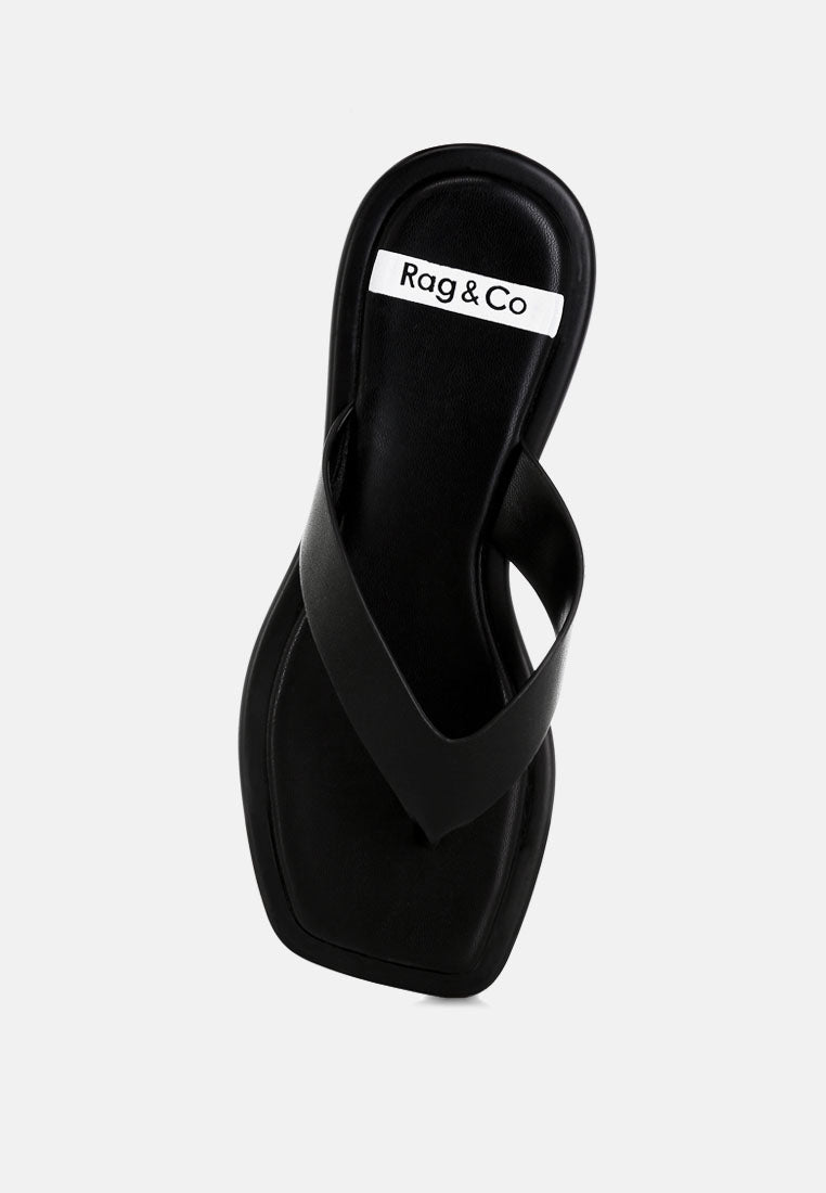 makawi thong toe slip ons#color_black-genuine-leather