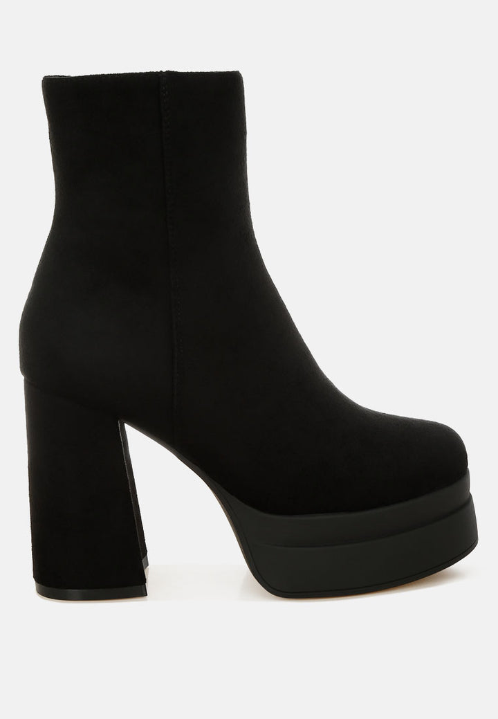 maltese soft microfiber block heel boots#color_black