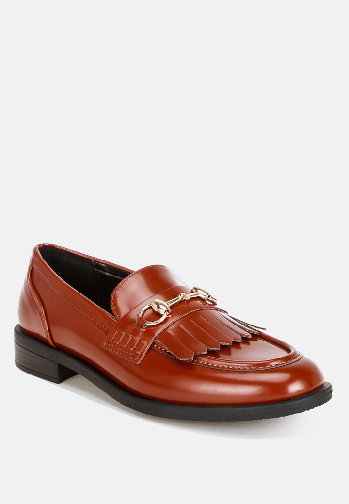 mocasines marbin con tira penny y flecos#color_cognac