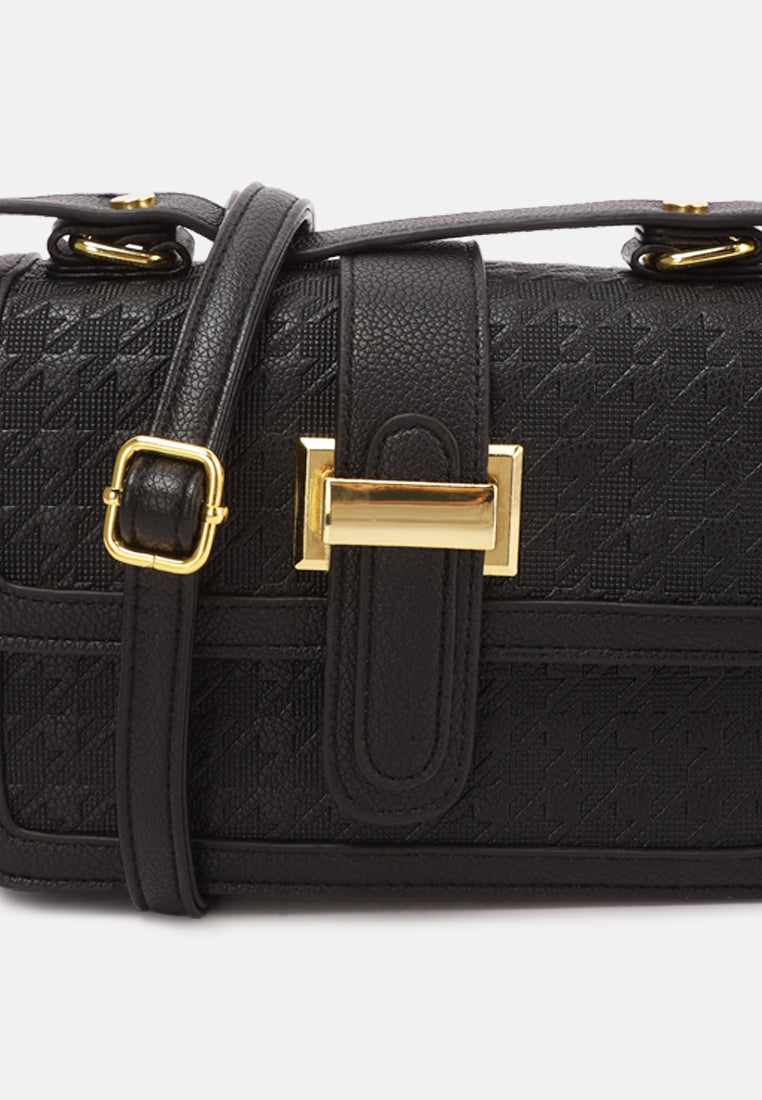 metal buckle flap bag by ruw#color_black