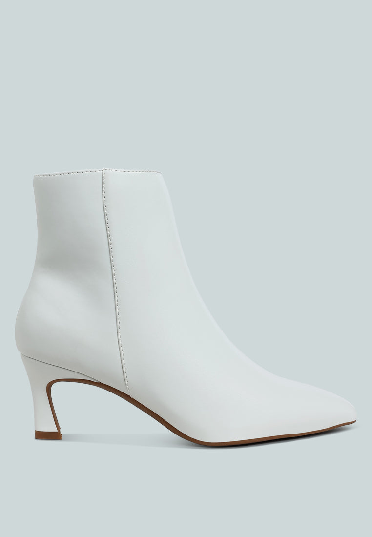 migelo faux leather ankle boots#color_white