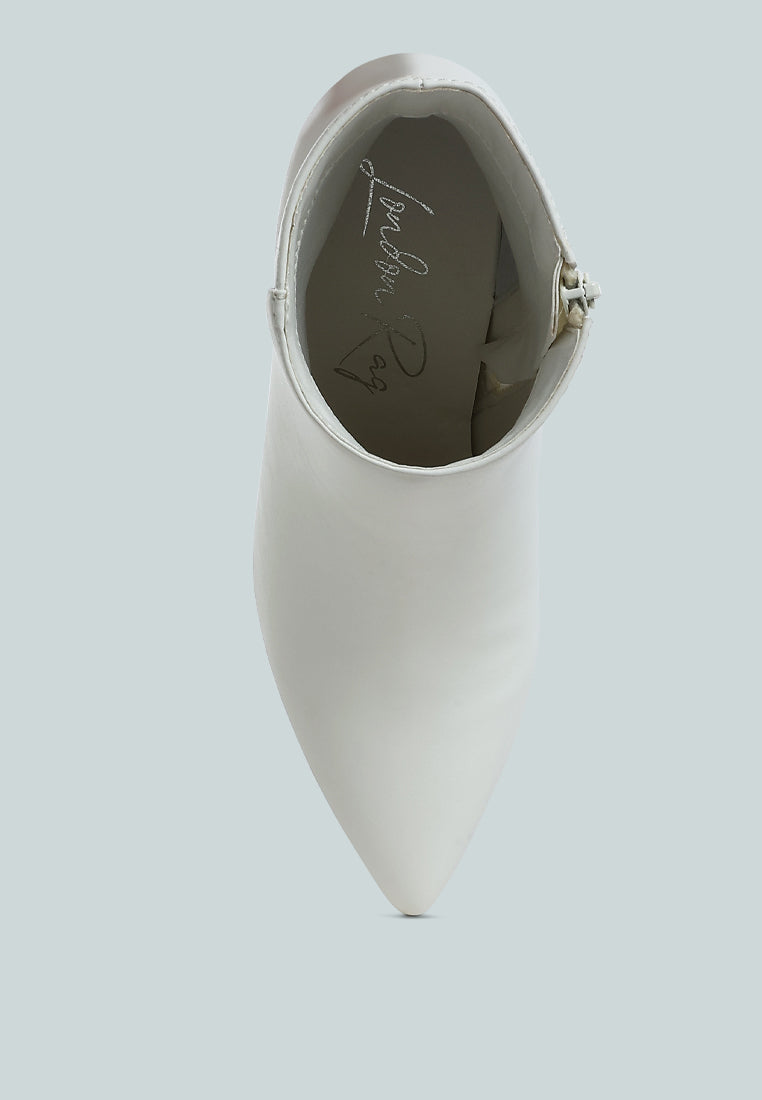 migelo faux leather ankle boots#color_white