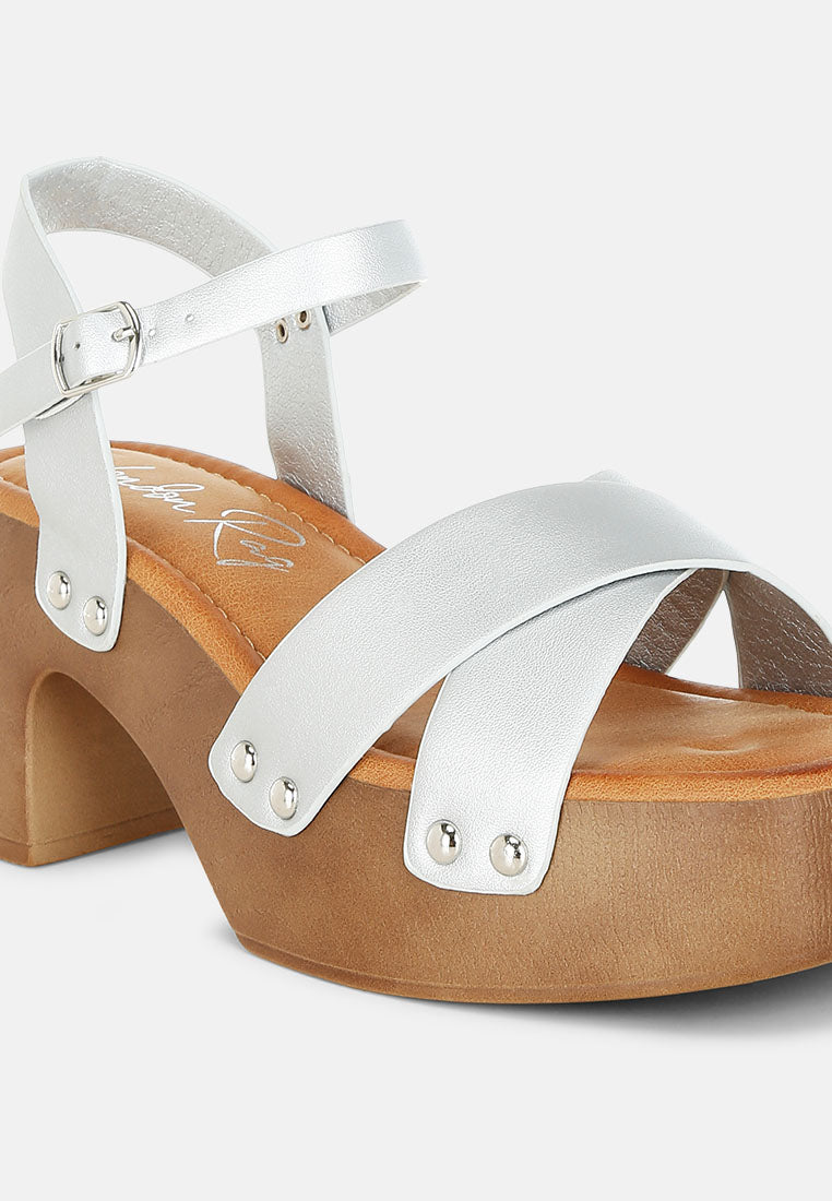 morasa metallic pleather clog sandals by mode#silver