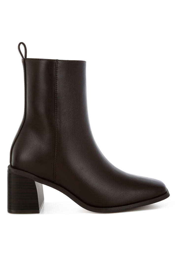 muskox square toe faux leather boots#color_chocolate