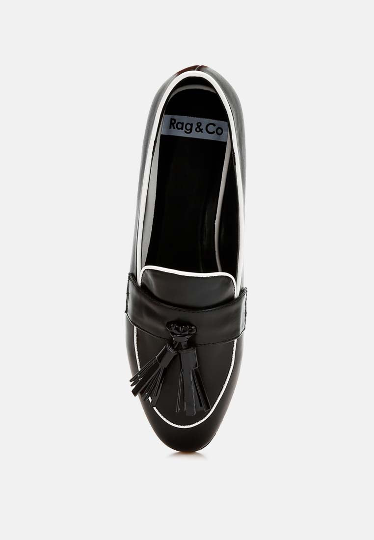 Mocasines con borlas en dos tonos Mythos#color_black