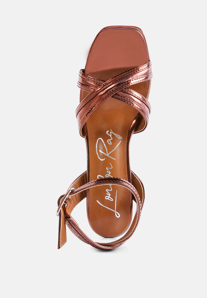nyle platform heeled sandals#color_bronze
