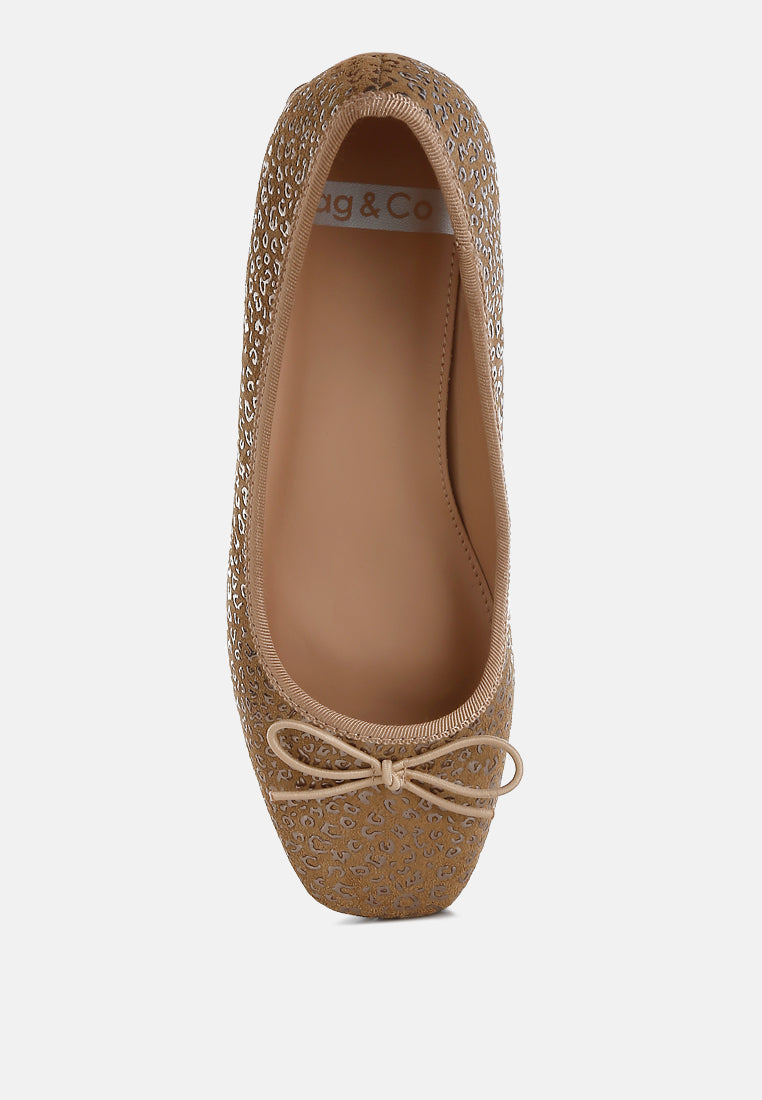 bailarinas de tacón bloque con estampado de leopardo de ningen#color_tan