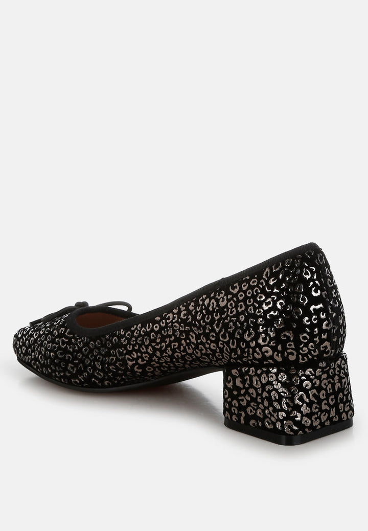 bailarinas de tacón bloque con estampado de leopardo ningen#color_black