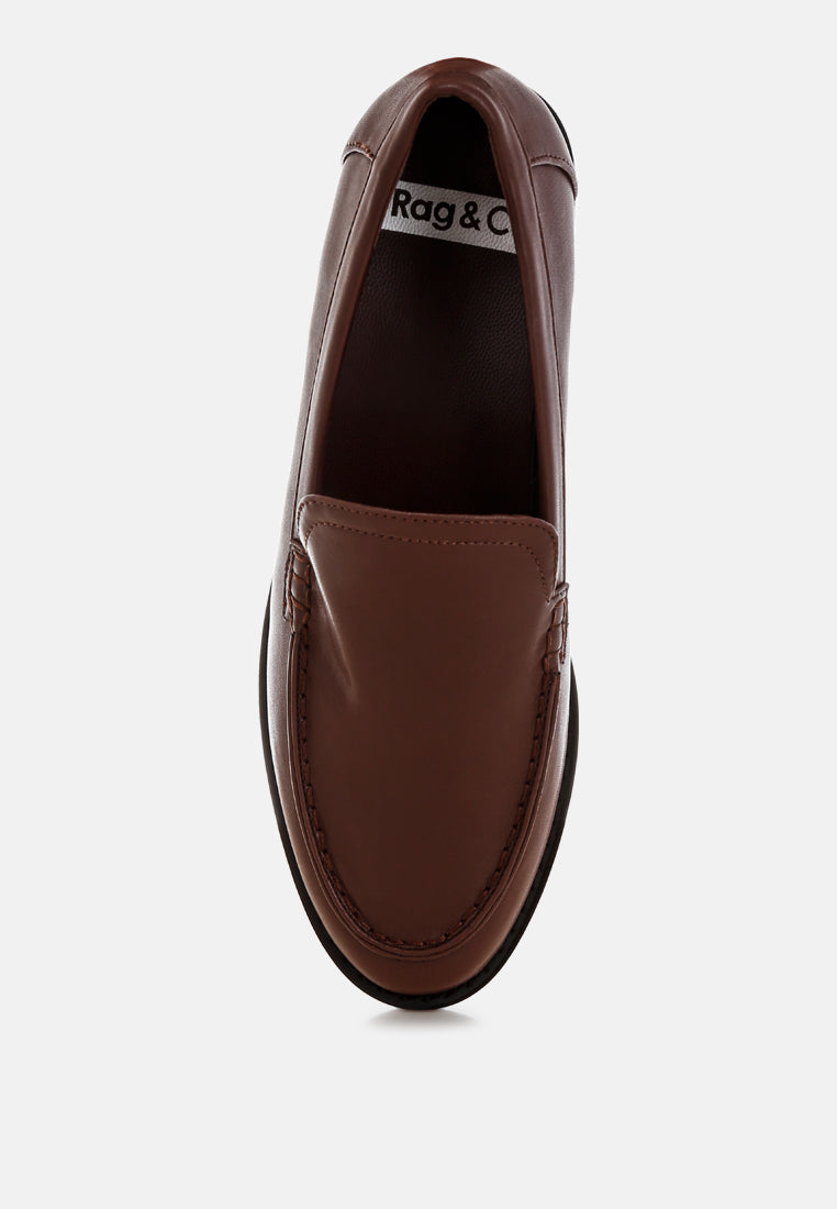 Mocasines ninto de piel con tacón bajo#color_brown