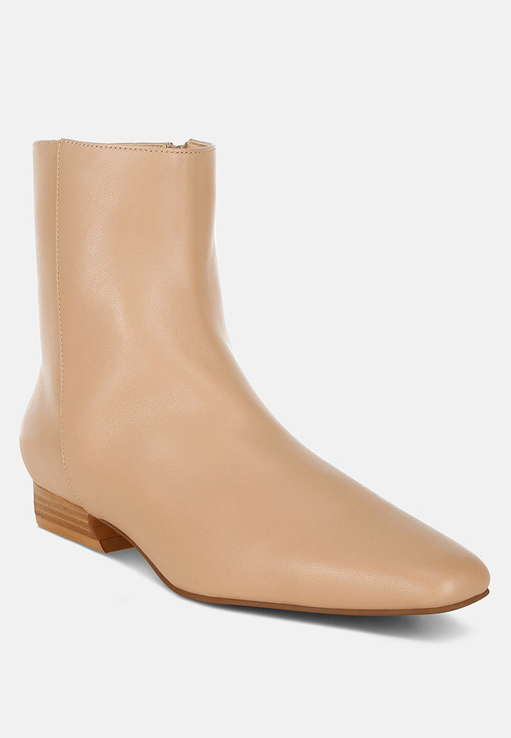 botas obita de cuero genuino con tacón acampanado#color_beige