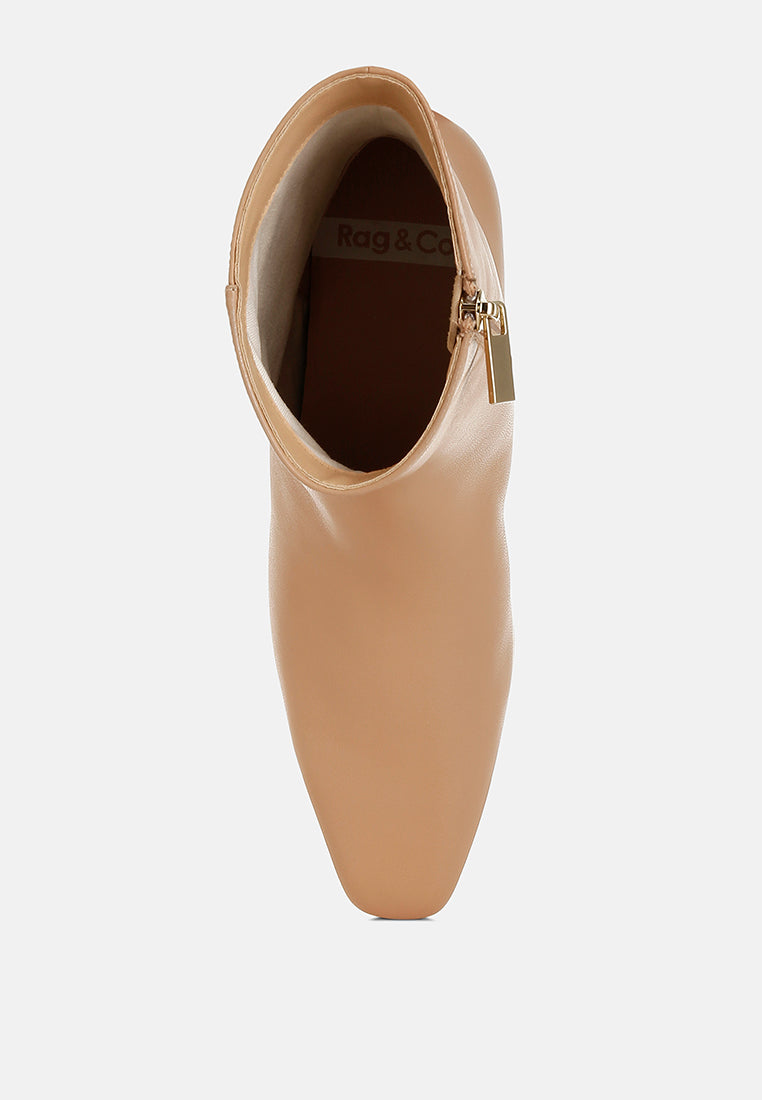 botas obita de cuero genuino con tacón acampanado#color_beige