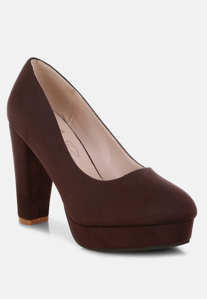 olanta block heel pumps#color_brown