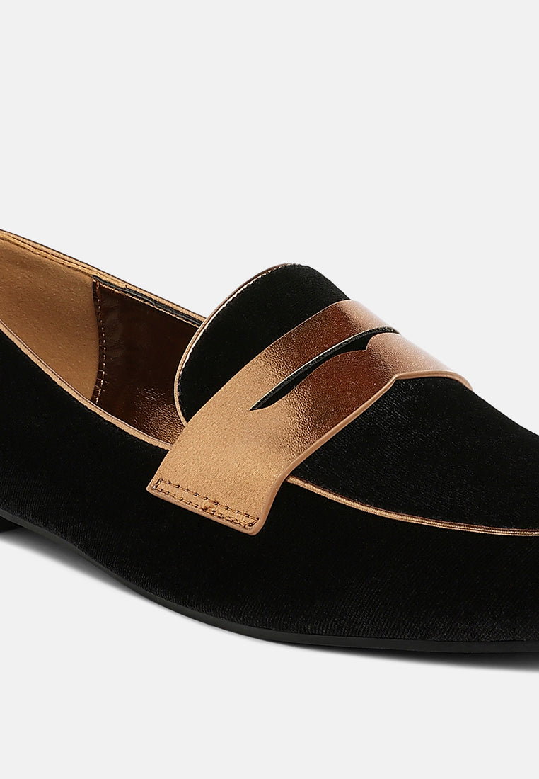 penny strap velvet loafers by mode#color_black
