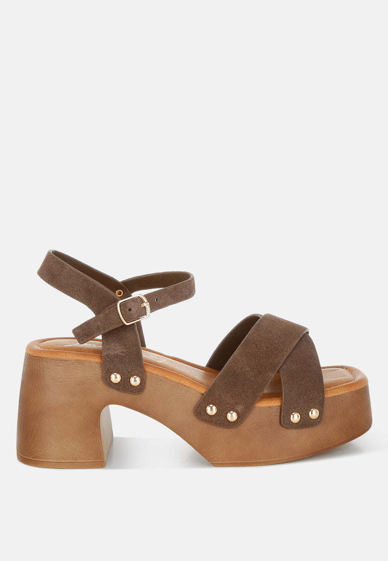pikansa studded real suede clog sandals by mode#color_brown