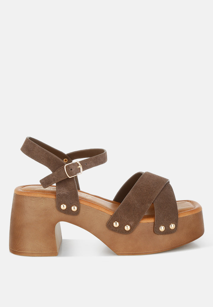 pikansa studded real suede clog sandals by mode#color_brown