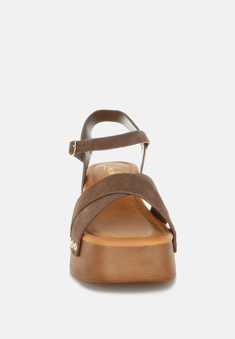 pikansa studded real suede clog sandals by mode#color_brown