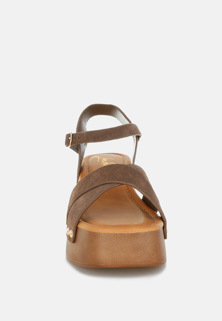 pikansa studded real suede clog sandals by mode#color_brown