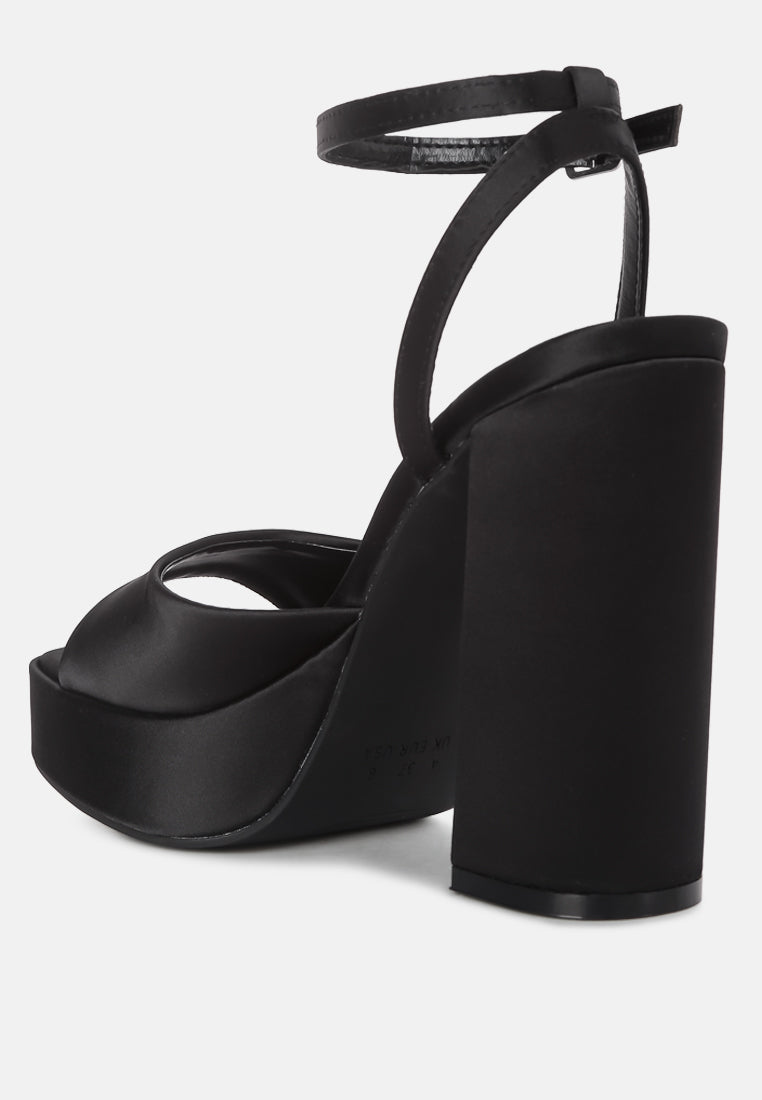 platform block heel sandals#color_black