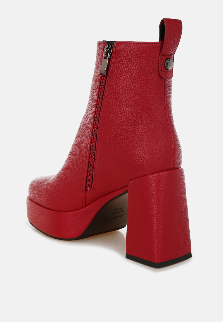 poulin faux leather chelsea boots#color_red