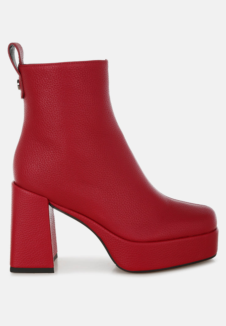 poulin faux leather chelsea boots#color_red