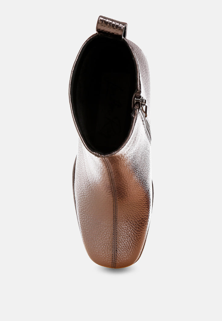 poulin metallic faux leather chelsea boots#color_pewter