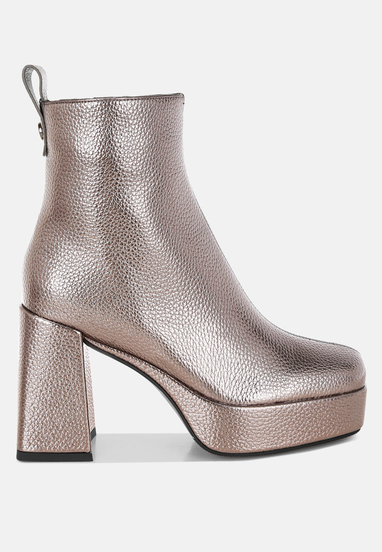 poulin metallic faux leather chelsea boots#color_pewter