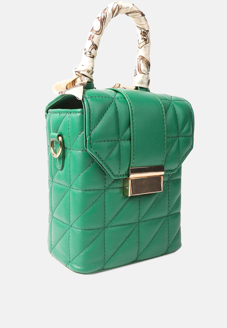 quilted faux leather bucket handbag#color_green