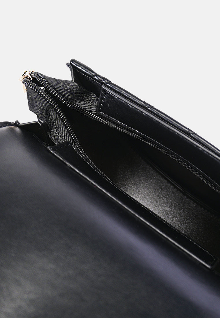 quilted saddle sling bag#color_black