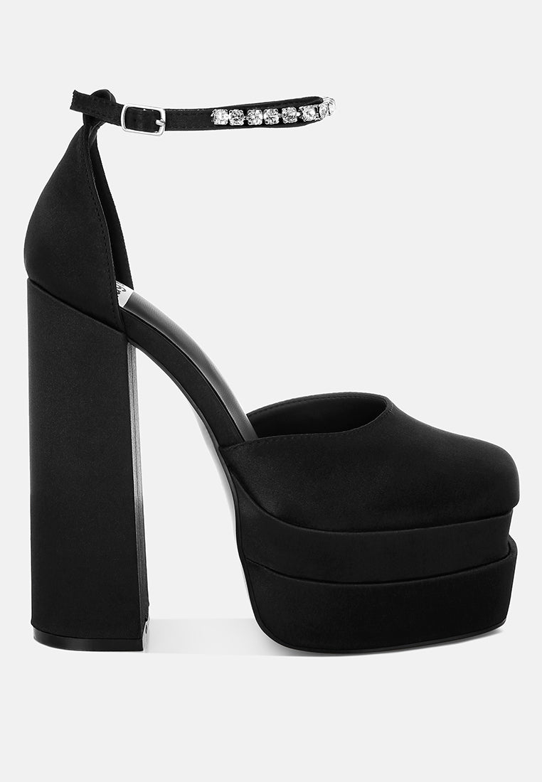 sandalias martini sky con plataforma alta#color_negro
