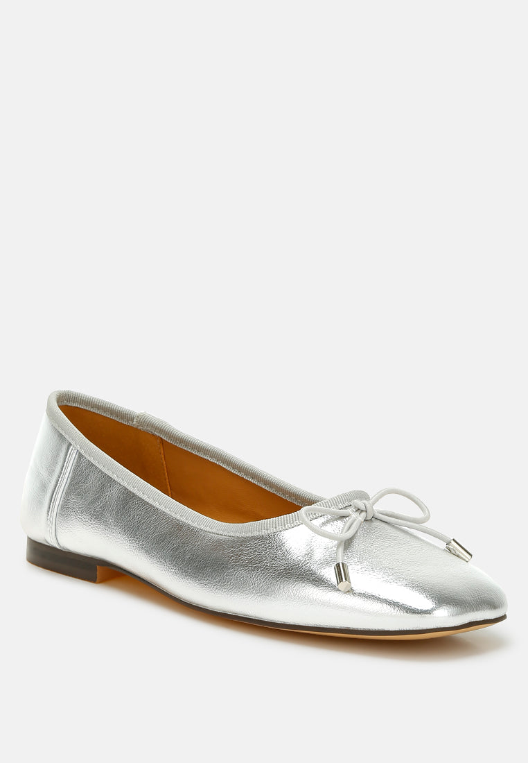 metallic pleather bow ballerinas by ruw color_silver
