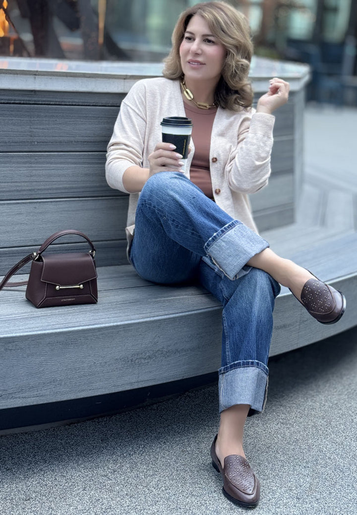 Mocasines gabassi de piel auténtica con tachuelas#color_brown