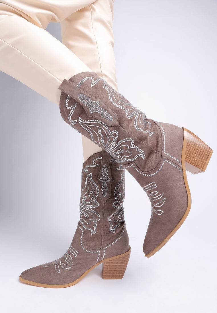 Botas cowboy latafa adornadas con pedrería#color_taupe