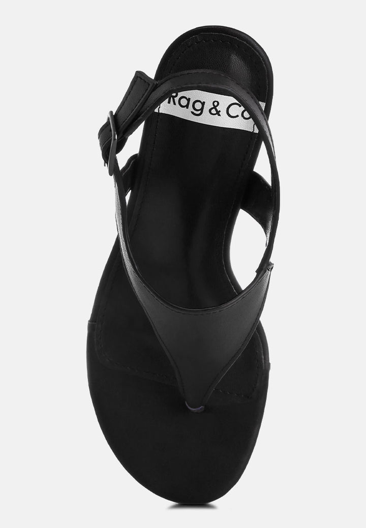 sandalias ann de cuero real con punta tipo tanga#color_negro