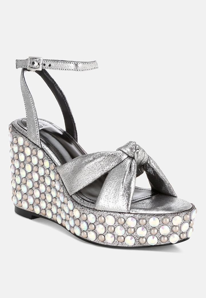 Sandalias de tacón de cuña con adornos Moondot#color_silver-Satin