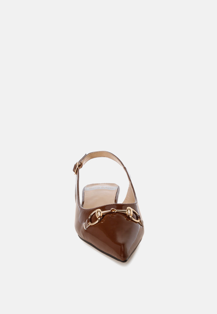ruw#color_brown-patent 經典馬階扣細節露跟高跟鞋