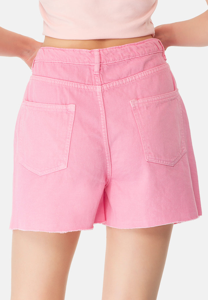粉紅色的原始下擺牛仔短褲
